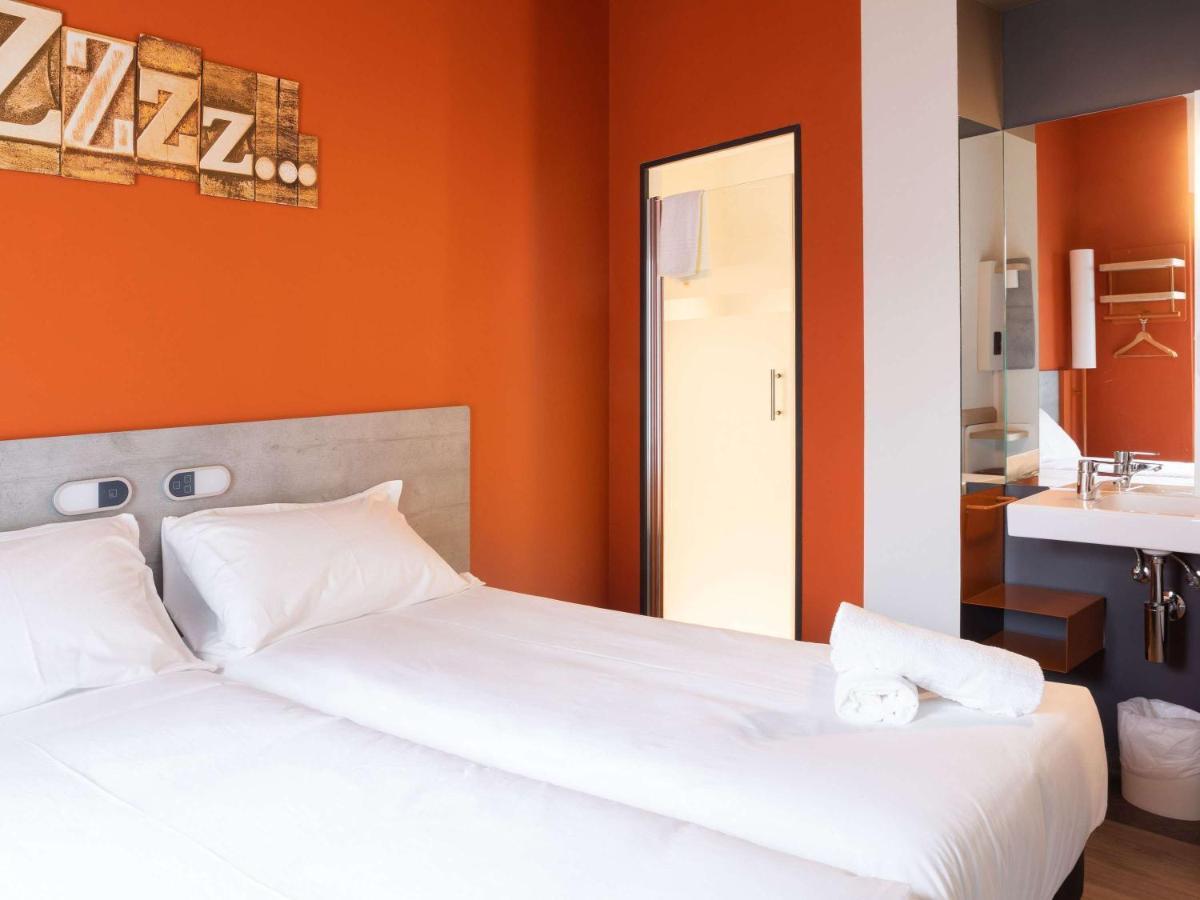 Ibis Budget Madrid Aeropuerto Eksteriør bilde