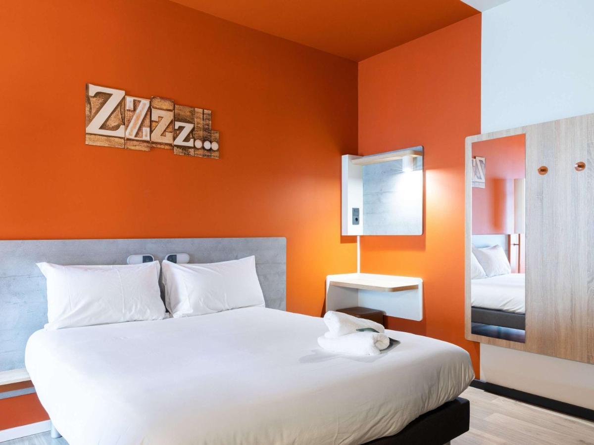 Ibis Budget Madrid Aeropuerto Eksteriør bilde