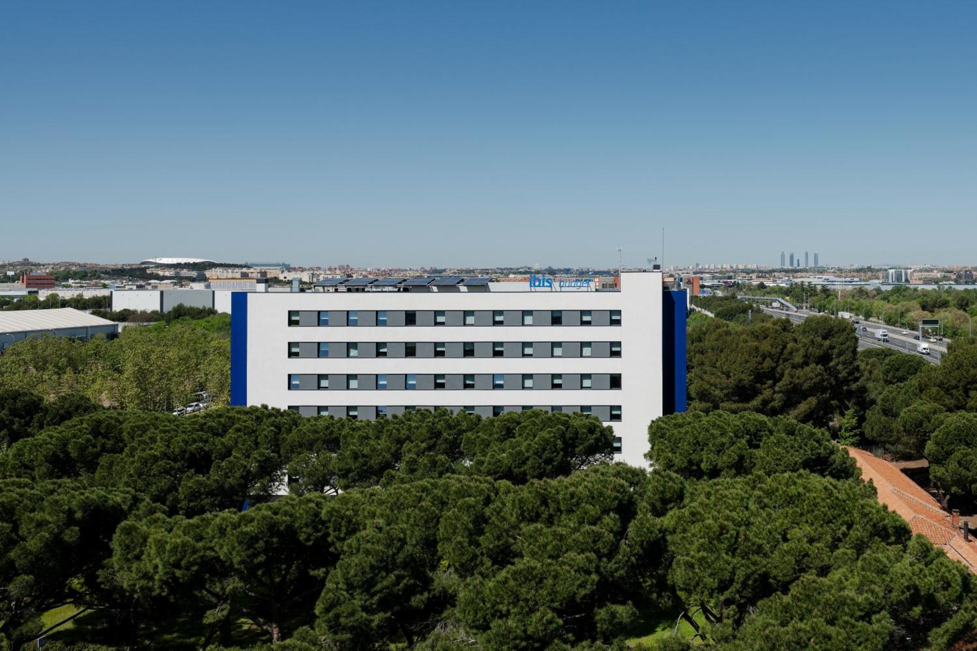 Ibis Budget Madrid Aeropuerto Eksteriør bilde